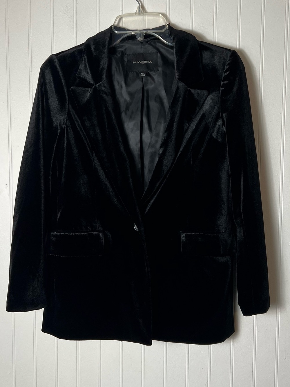 Banana Republic Black Velvet Blazer Office Work Career Minimalist Old Money